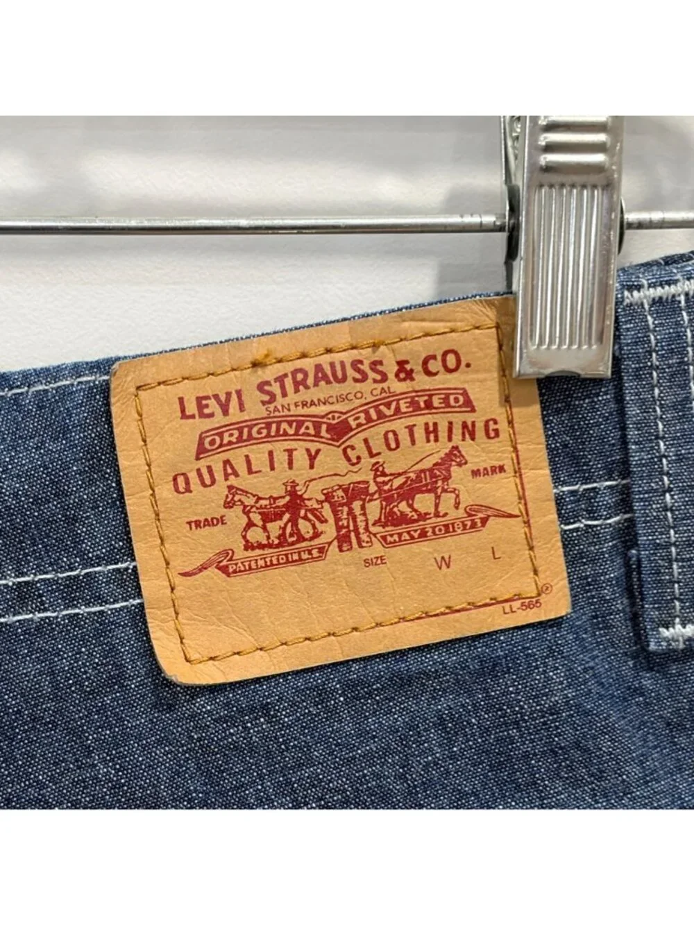 Levis Denim Jean Shorts Womens Size 10 Blue Cotton High Waist Flat Front Casual